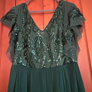 Elegant Green Sequin Dress